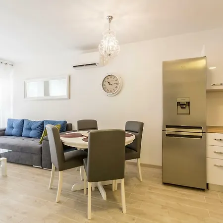 Apartman Luce And Antonio *