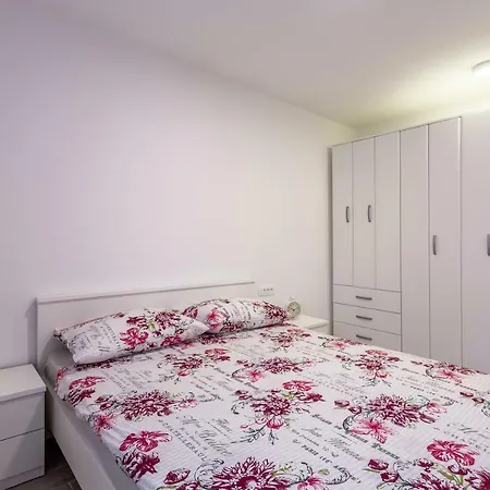 Apartman Luce And Antonio *